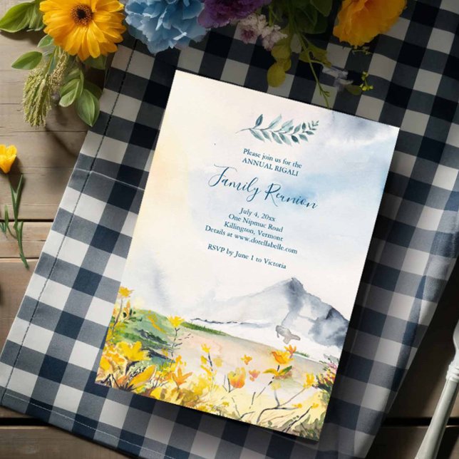 Invitación Reunión familiar de las montañas acuarelas (Family reunion invitations watercolor mountain art by Victoria Grigaliunas)