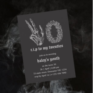 Invitación RIP Veinteañera Funeral Esqueleto 30 Cumpleaños