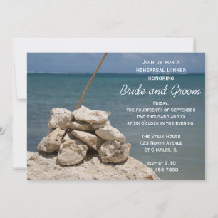 Invitación Rocas en la cena del ensayo de bodas en la playa