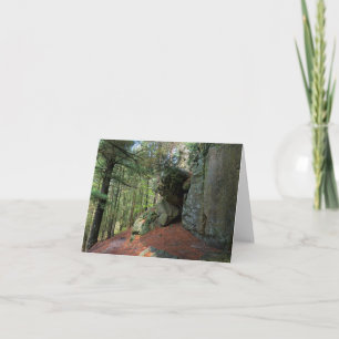 Invitación Rock Wall and Woods en Castle Mound