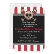 Invitación Roja Pirata de Cráneo y Huesos Deterior