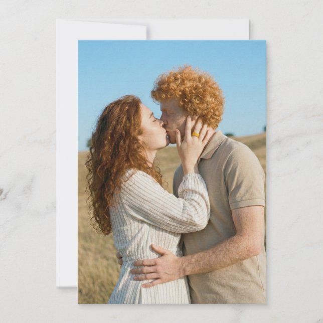 Invitación Rojo Romántico y Foto en Beige (Anverso)