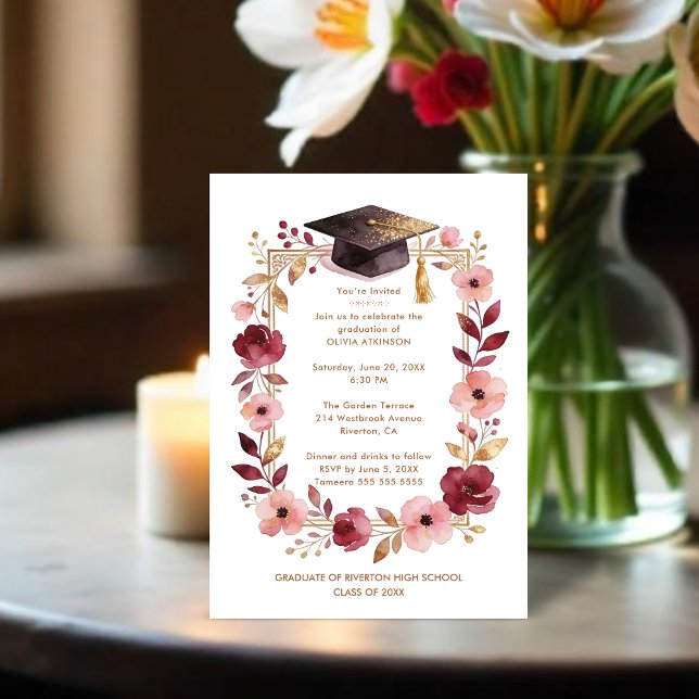 Invitación Romantic Blush Pink and Burgundy Graduation (Romantic Blush Pink and Burgundy Floral Frame Graduation Party Invitation Cards.)