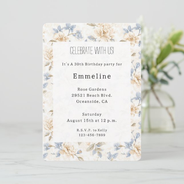 Invitación Romantic Cream Floral Blue Leaves Birthday (Anverso de pie)