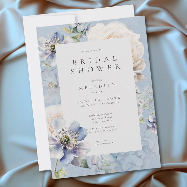 Invitación Romantic Dusty Blue White Floral Bridal Shower (Romantic Dusty Blue White Floral Bridal Shower Invitation)