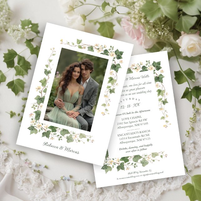 Invitación Romantic Ivy and Floral Frame Wedding Photo (Romantic Ivy and Floral Frame Wedding Photo Invitation Cards.)