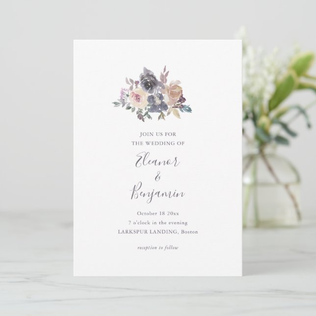 Invitación Romantic Moody Plum Watercolor Floral Wedding (Anverso de pie)