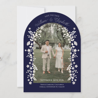 Invitación Romantic Navy Blue Floral Arch Save the Date