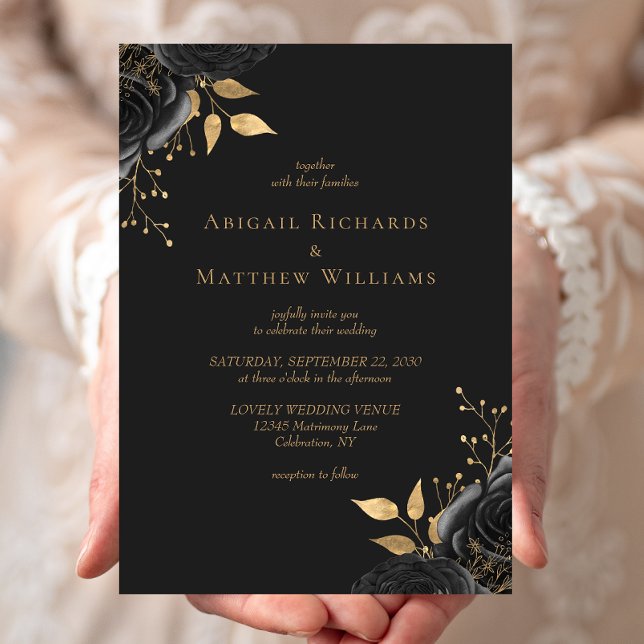 Invitación Romántico Boda negro de oro floral oscuro (Subido por el creador)