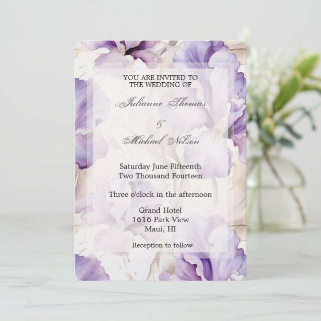 Invitación Romántico Crema Púrpura Iris Boda Floral (Anverso de pie)