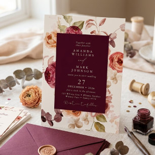 Invitación Romántico profundo floral burgundy elegante boda