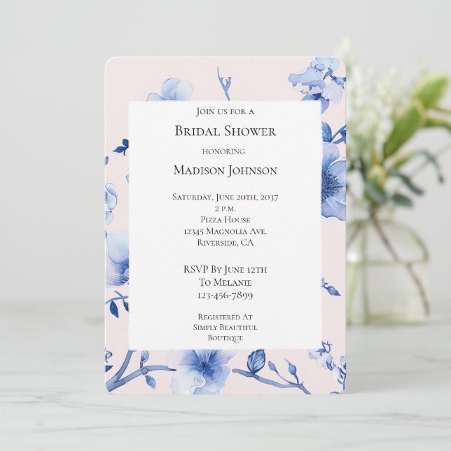 Invitación Romántico Rubor Blue Floral Bridal Shower (Anverso de pie)