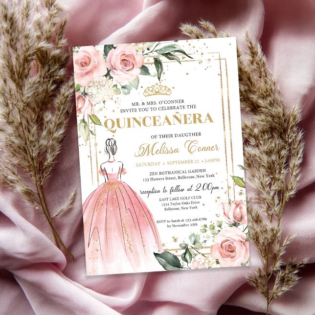 Invitación Ropa de princesa rosa floral de Rubor tiara 15 (Blush floral pink princess dress gold tiara 15th invitation)