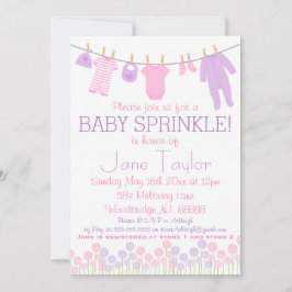 Invitación Ropa rosa y morada Ropa de bebé