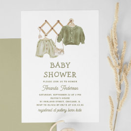 Invitación Ropa verde azarosa. Baby Shower neutral
