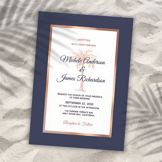 Invitación Rosa azul marino Oro Palm Tree Beach Wedding (Subido por el creador)