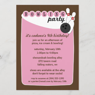 Invitación Rosa/cumpleaños retro de los bolos de la bolera de