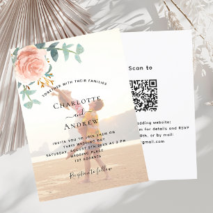 Invitación Rosa de fotografía floral de oro QR RSVP boda de l