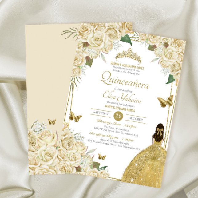 Invitación Rosa de mariposa floral de oro blanco crema Quince (Subido por el creador)