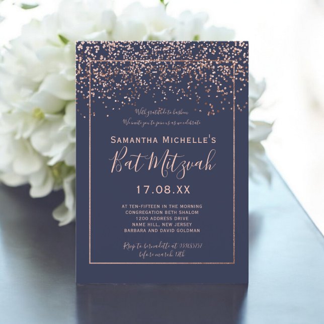 Invitación Rosa de oro confetti azul marino murciélago Mitzva (Rose gold confetti navy blue script bat Mitzvah Invitation)