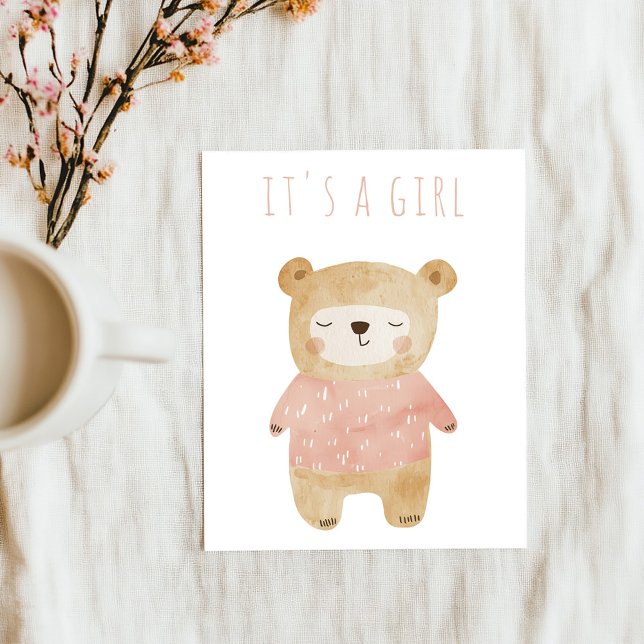 Invitación Rosa es un Chica acuarela lindo Bear Baby Shower (Cute sleepy teddy bear in pink "It's a girl" announcement card.)