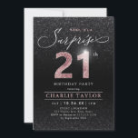 Invitación Rosa moderno sorpresa negro de oro 21 cumpleaños<br><div class="desc">Moderno Shhh, es una sorpresa invitada a la fiesta de cumpleaños 21. Incluye un guión elegante y un falso rosa purpurina de oro número 21 y detalles de su fiesta sobre el color de fondo negro de purpurina, simple y elegante, gran sorpresa de la invitación de cumpleaños para hombres y...</div>