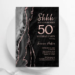 Invitación Rosa negro Agate de Oro Sorpresa 50 cumpleaños<br><div class="desc">La ágata de oro negro y rosa sorprende la invitación a la fiesta de cumpleaños número 50. Elegante diseño moderno con fondo geodésico de mármol agate acuarela, rosa purpurina falso de oro y tipografía de escritura. La carta de invitación de moda es perfecta para una elegante celebración del cumpleaños de...</div>