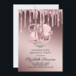 Invitación Rosa Purpurina de Oro gotea sorpresa por cumpleaño<br><div class="desc">Una elegante invitación para una fiesta sorpresa de cumpleaños 60 y 60 fab en un shimmer metálico oscuro de oro subió con goteo de purpurinas y tipografía de nombre de guión con zapatos de baile de alto color de oro y purpurina, flores y una cuerda de perlas integradas en el...</div>