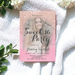Invitación Rosa purpurina dorado color de agua rosa foto Swee<br><div class="desc">Una moderna ducha rosa bonito de purpurina dorado oscura con un bloque de color rosa pastel color de agua Invitación a una fiesta de 16 años dulce con tu foto personalizado con un patrón rojo oscuro de rosa dorado que se desvanece en un fondo de color rosa. Perfecto para una...</div>
