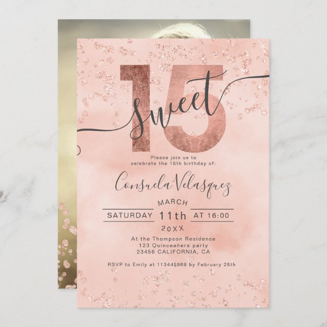 Invitación Rosa Relieve metalizado de oro confetti rosa Quinc (Anverso / Reverso)