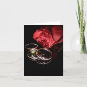 Invitación Rosa roja de 1362 con anillos Bodas