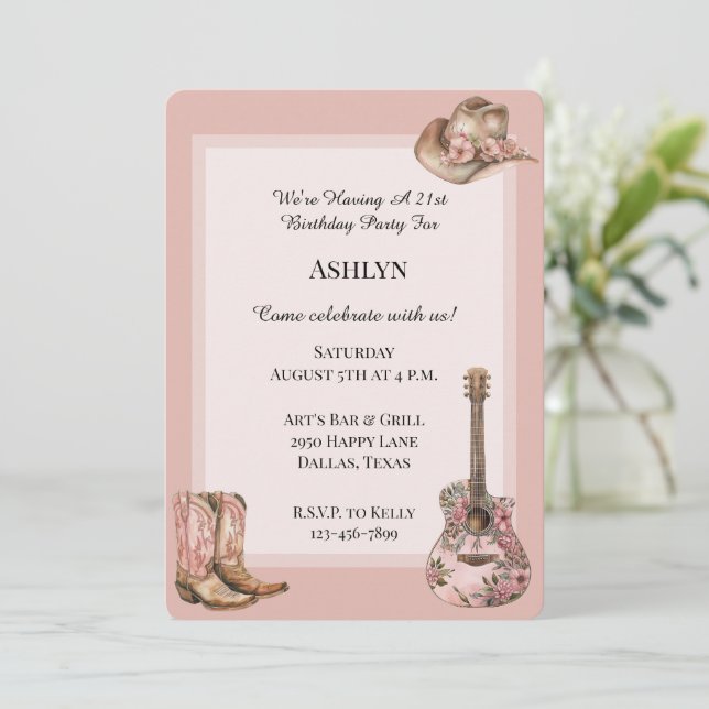 Invitación Rosa Rubor Western Cowgirl Floral Guitar Cumpleaño (Anverso de pie)