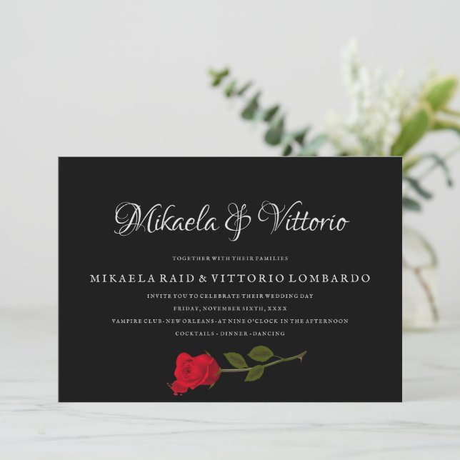 Invitación Rosa sangriento elegante boda gótico negro (Anverso de pie)