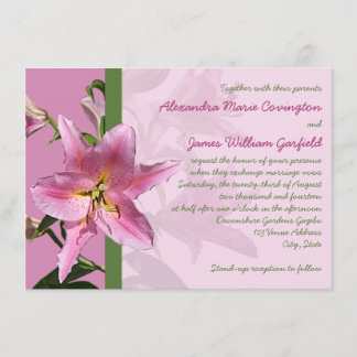Invitación rosada 3 de la boda del lirio del