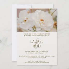 Invitación Rosas Blancas Elegantes Cena de Ensayo de Boda Fot