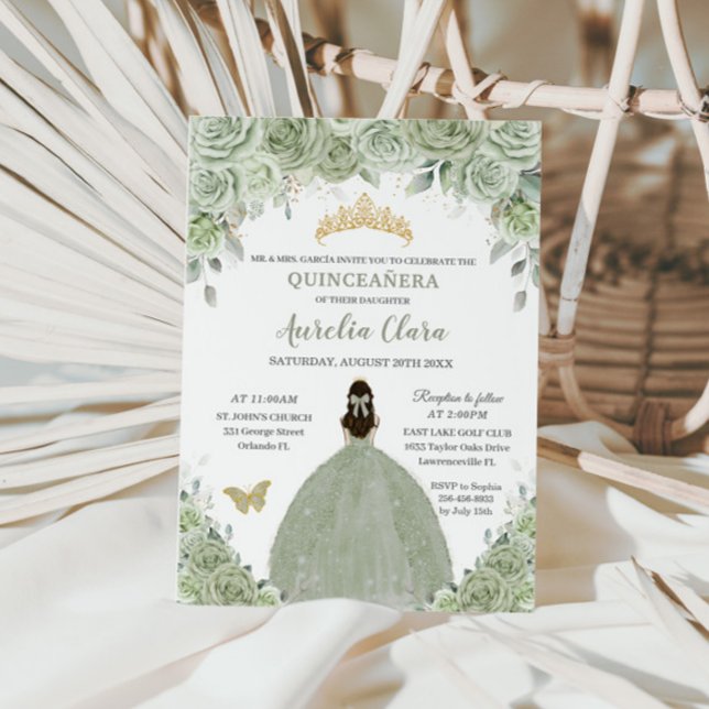 Invitación Rosas florales de Sage Green Princess Gold Quincea (Subido por el creador)