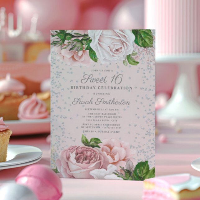 Invitación Rosas florales rosados Purpurina Plata Dulce 16 (Blush pink roses and silver glitter Sweet 16 invitation)