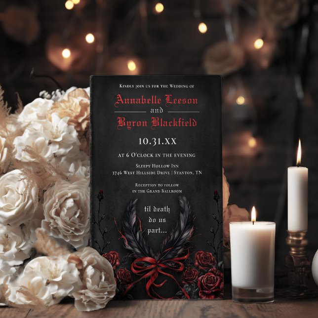 Invitación Rosas góticos florales negro y Boda rojo (Gothic Black and Red and White Floral Raven Feather Floral Wedding Invitation)