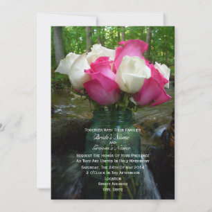 Invitación rosas rosas y blancas en Mason Jar en cascada