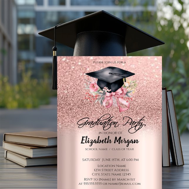 Invitación Rose Gold Glitter Floral Grad Cap Bow Graduation (Subido por el creador)