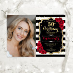 Invitación Roses rojas franjas blancas negras Foto 50 cumplea<br><div class="desc">Elegante invitación de 50 años floral femenina con tu foto. Diseño rojo blanco y negro de cristal con oro falso purpurina. Presenta rayas negras y blancas, rosas rojas, fuente de escritura y confeti. Perfecto para un elegante fiesta de celebración de cumpleaños. Personaliza con tus propios detalles. ¡Se puede personalizar para...</div>