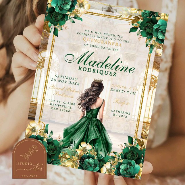 Invitación Royal Ballroom Emerald Green Quinceanera (Subido por el creador)