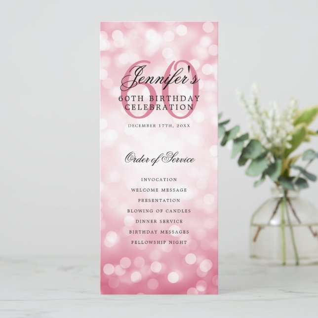 Invitación Rubor Pink Bokeh 60th Birthday Program con Menú (Anverso de pie)