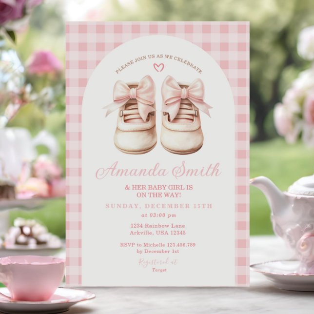 Invitación Rubor Pink Bow Baby Shoes Gingham Arch Baby Shower (Subido por el creador)