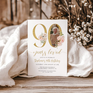 Invitación Rubor Pink Floral Photo 90th Birthday Invitation