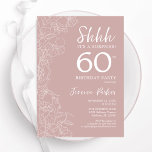 Invitación Rubor Surprise 60 cumpleaños<br><div class="desc">Invitación de cumpleaños número 60 de Rubor color rosa y blanco. El diseño femenino moderno presenta acentos botánicos y tipografía. Elegante tarjeta de invitación floral perfecta para una elegante celebración de cumpleaños sorpresa femenina. Invitaciones Zazzle impresas o una plantilla imprimible digital de descarga instantánea.</div>