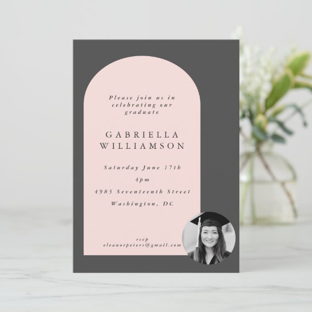 Invitación Rubor y Gray Bold Shapes Photo Graduation Party (Anverso de pie)