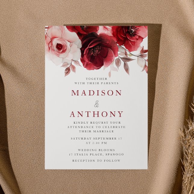 Invitación Ruby Red Wine Luxe Radiant Boda Floral (Subido por el creador)