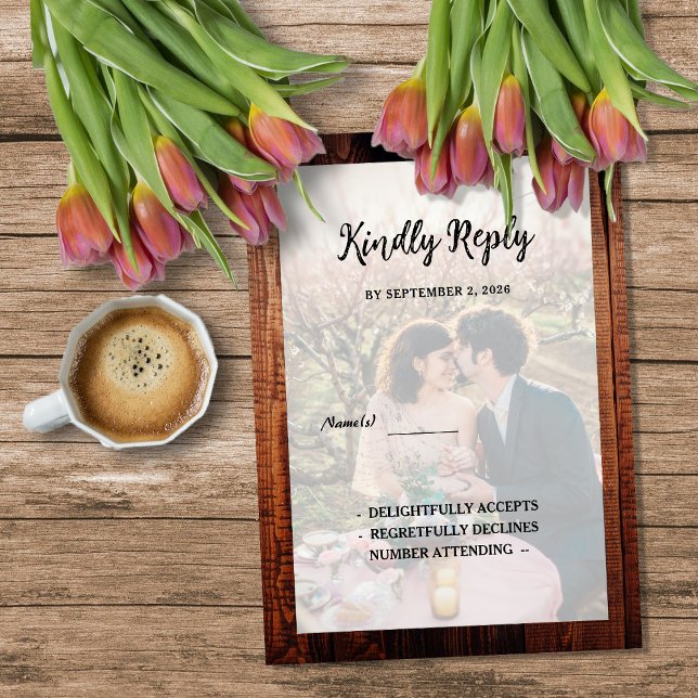 Invitación Rustic barn wood photo country RSVP (Rustic barn wood photo country RSVP Invitation. For your rustic country wedding.)