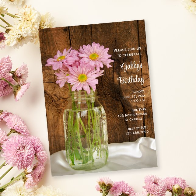 Invitación Rustic Mason Jar Pink Daisies Barn Birthday Party (Subido por el creador)
